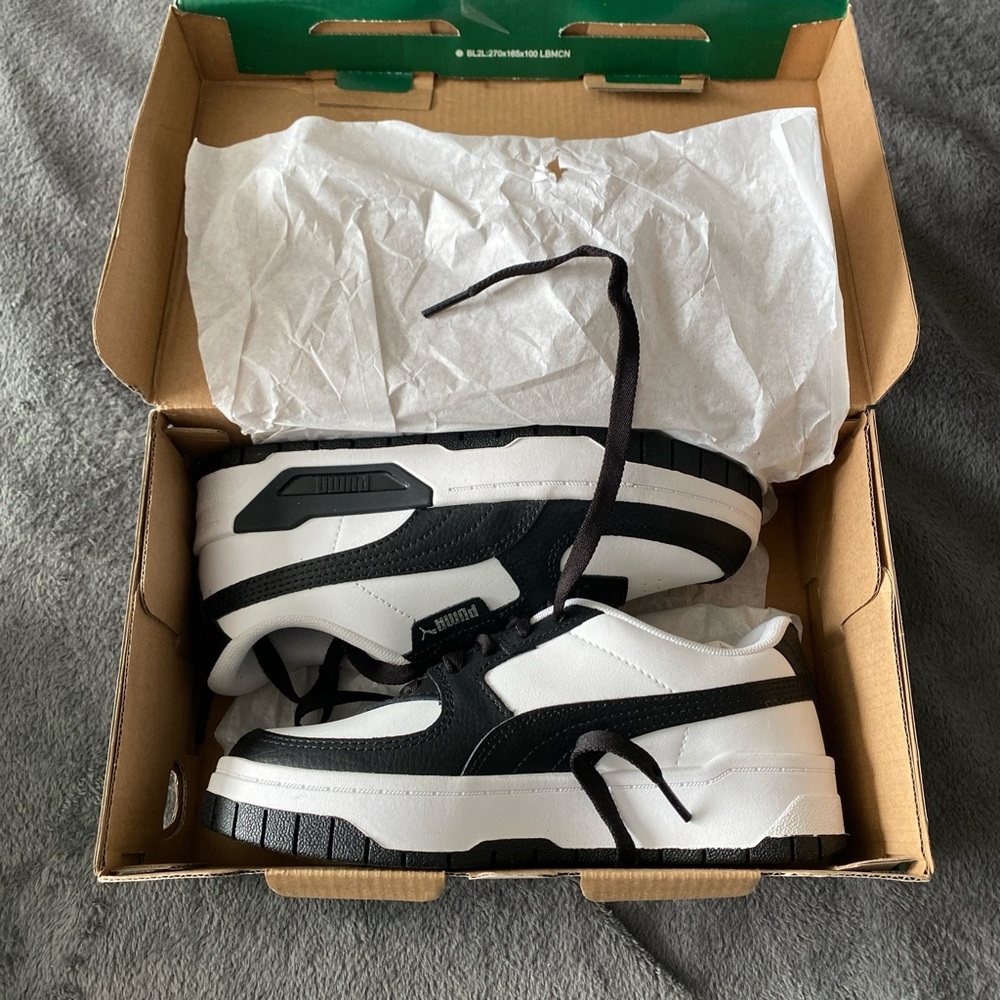 Kids Puma Black and White Sneakers